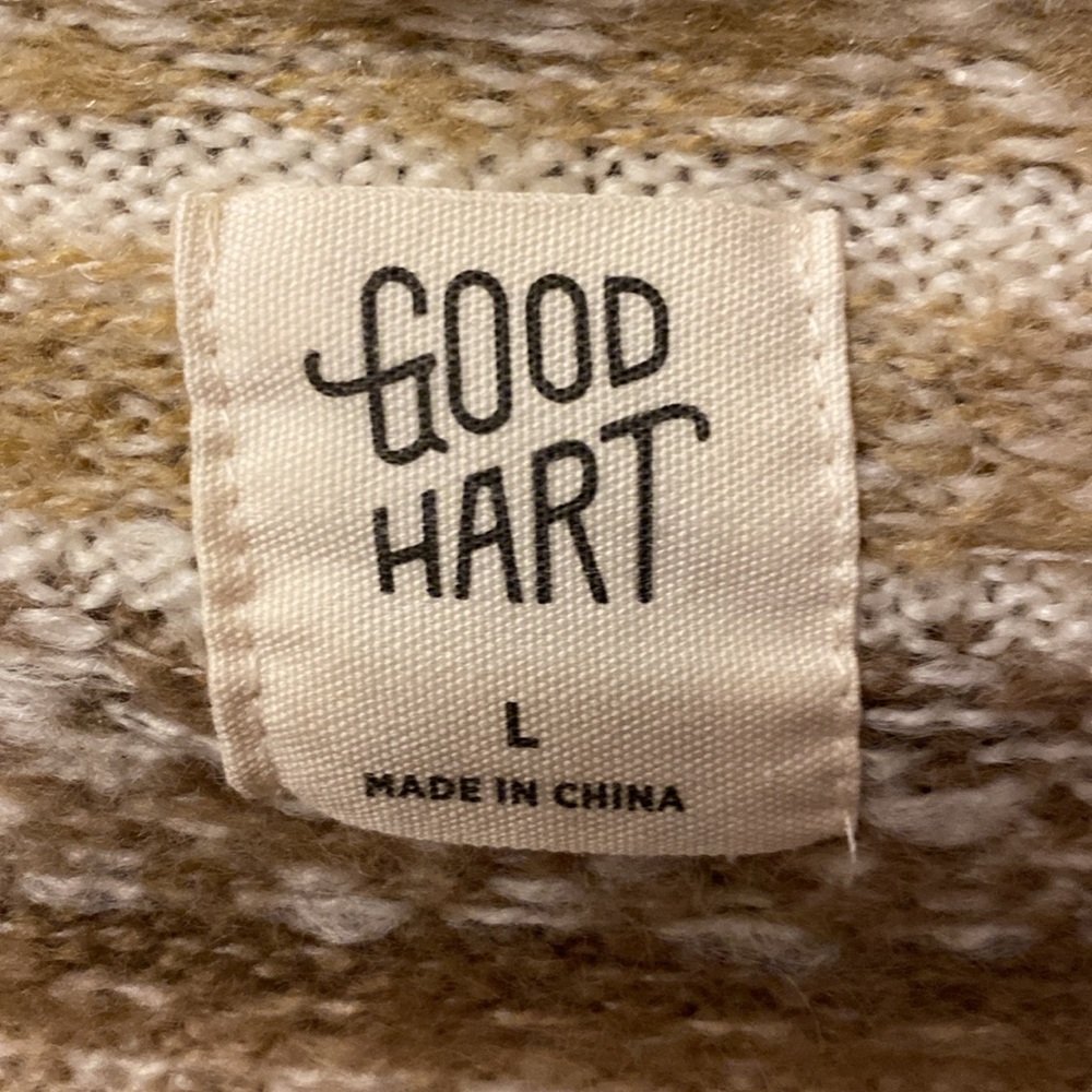 Good Hart Sweater - Picture 2 of 3